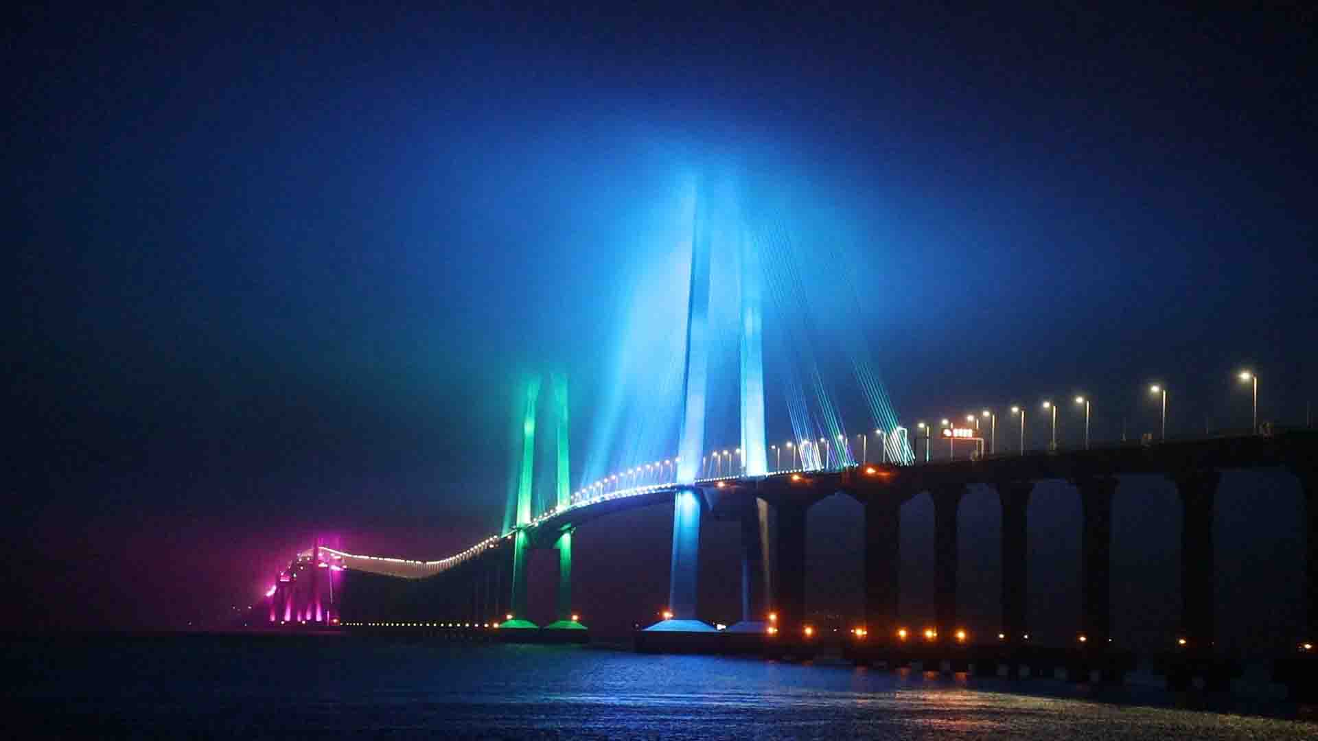 신안 천사대교의 신비로운 야경