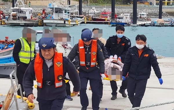 기상악화 속 도서지역 응급환자 2명 신속 이송